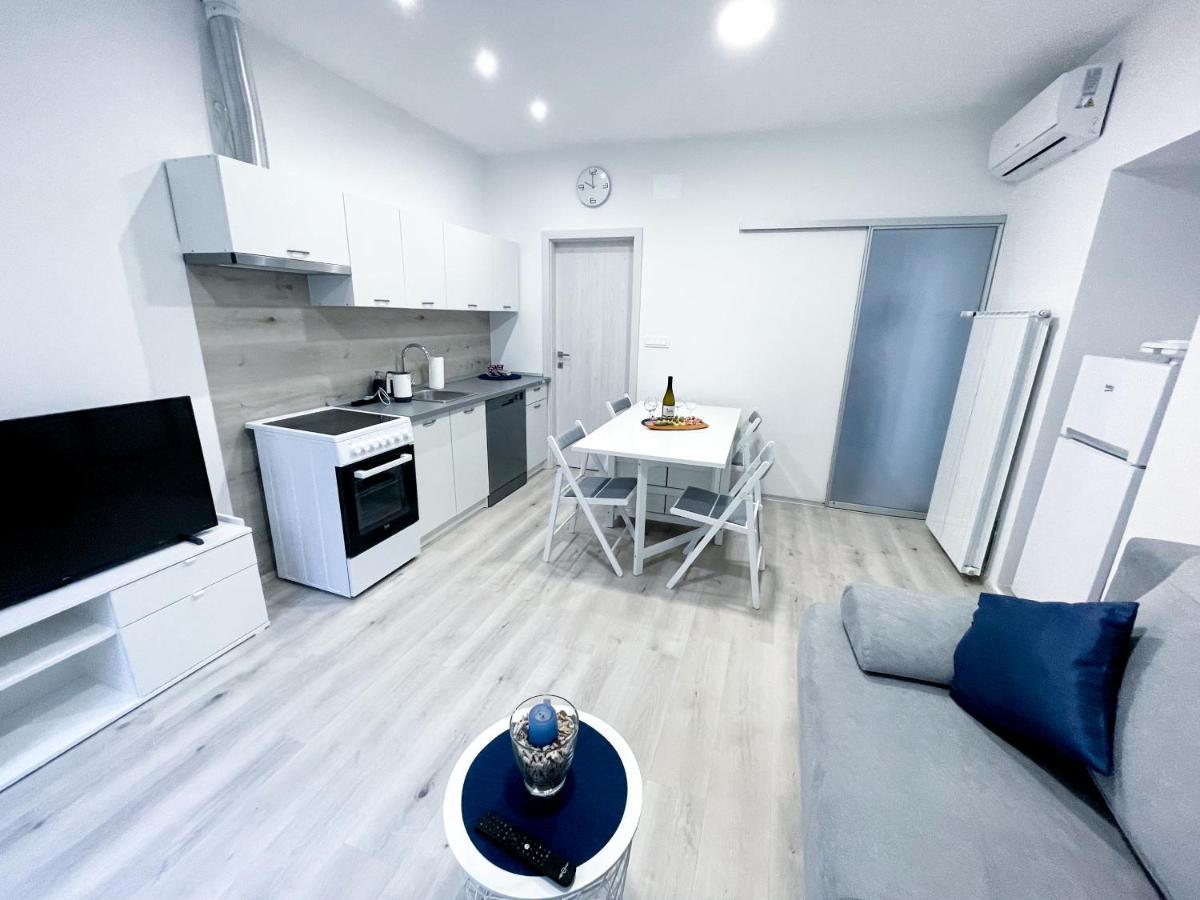 Apartma Galeb Piran Buitenkant foto